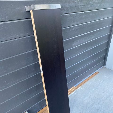 Ikea vegghylle brunsort