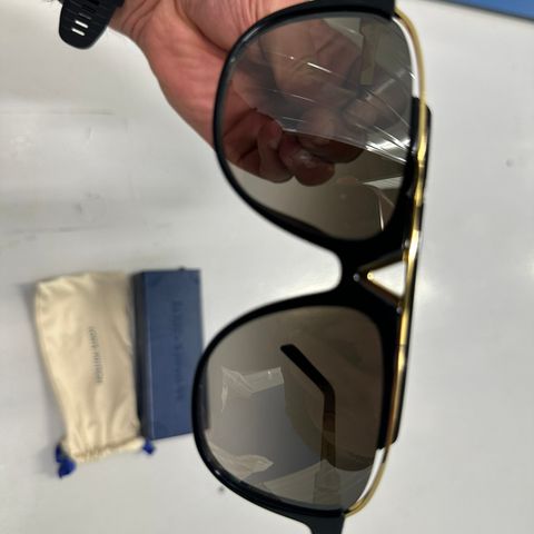 Helt nye Louise Vuitton sol brille