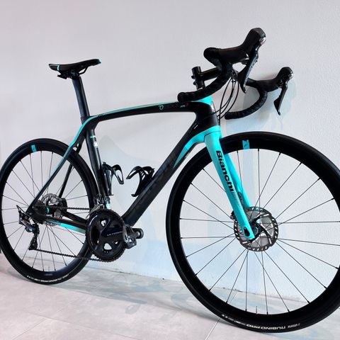 NY PRIS - Bianchi Oltre XR3 Disc str. 55