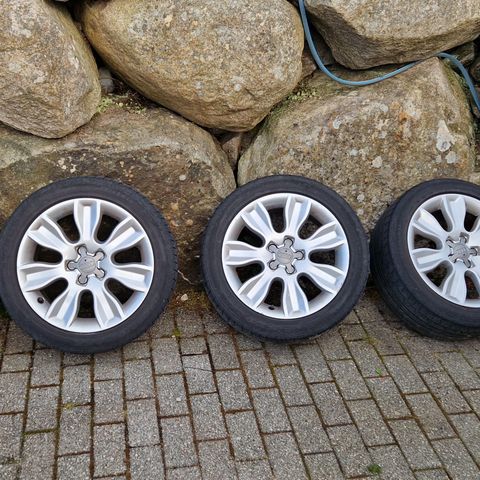 Originale Audi 16" 215/45