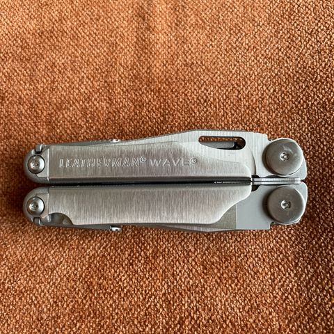 LEATHERMAN WAVE