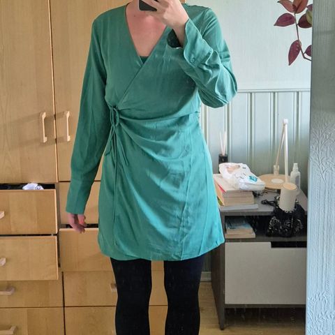 Grønn kjole M, 40