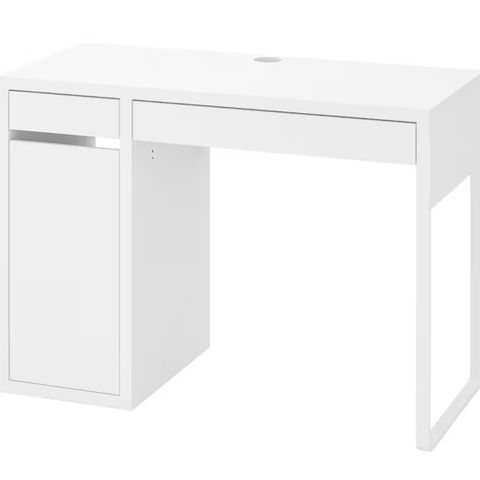 Ikea skrivebord gis bort