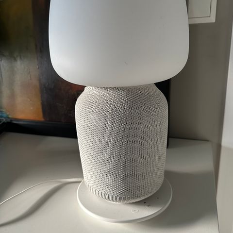 Bordlampe- høytaler fra Sonos