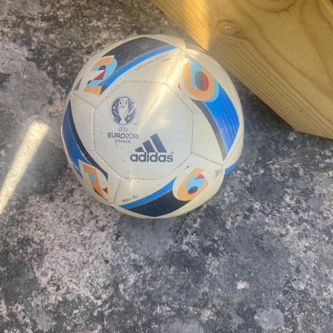 Euro ball fra 2016 mini