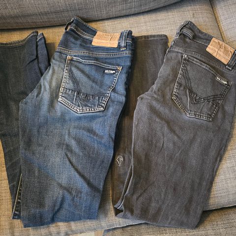 2 Volcom jeans str 30