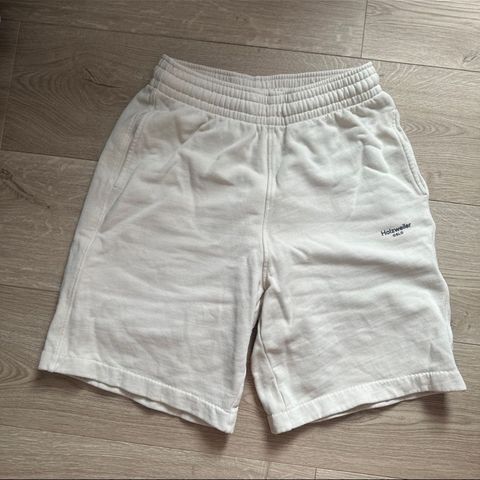 Holzweiler Oslo shorts