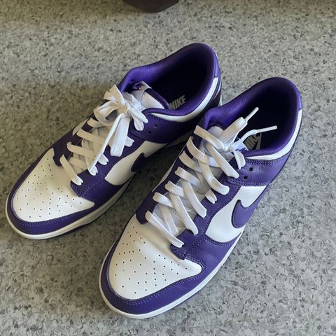 *Lite Brukt* Nike Dunk Low - Court Purple