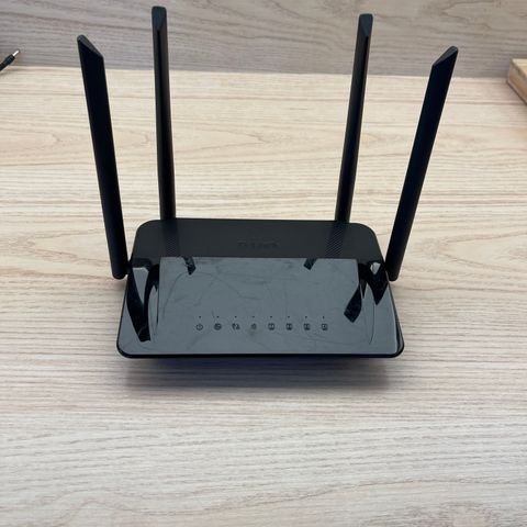 D-link DIR-842 router