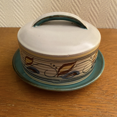 Ganns Keramikk Osteklokke med skål selges