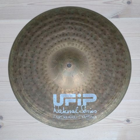 UFIP Natural 16" crash