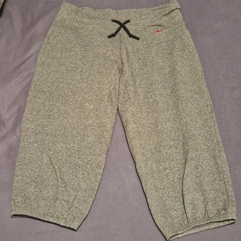 Nike capri bukse