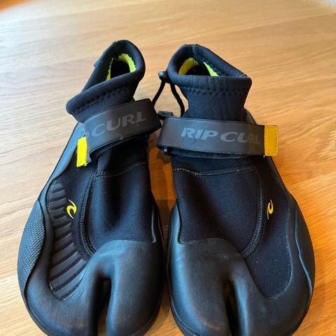 Rip Curl våtdraktsko str US 10 (Euro 43-44) 2mm