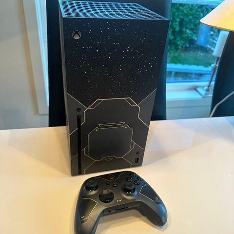 Xbox Serie X 1TB Halo Limited Edition