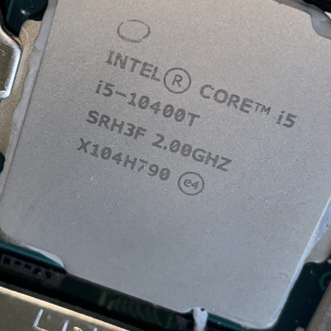 Intel Core i5 10400T 2.0GHz / SRH3F / X104H790