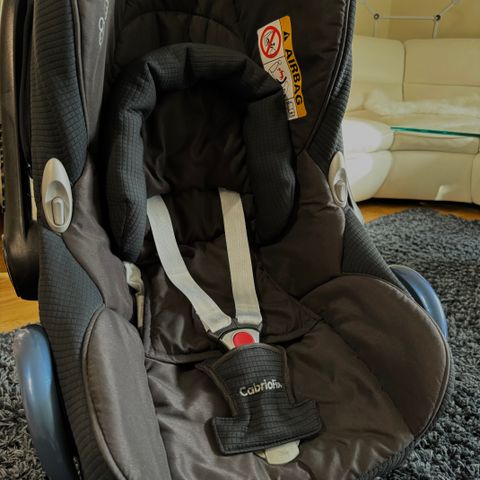 Maxi cosi bilstol med base 0-13 kg