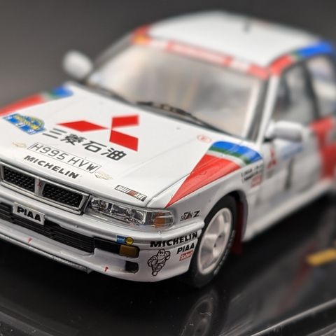 Mitsubishi Galant rally modell ( 1/43 )