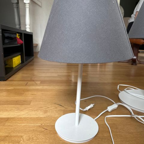 Skaftet IKEA lampe