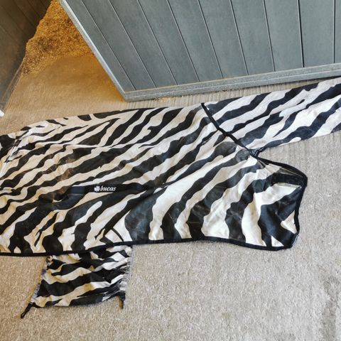 Bucas Sweet-Itch Zebra dekken 145cm