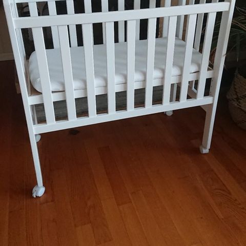 Bedside Crib