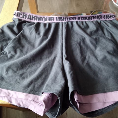 Under armour treningsshorts (2 lag)  L/XL