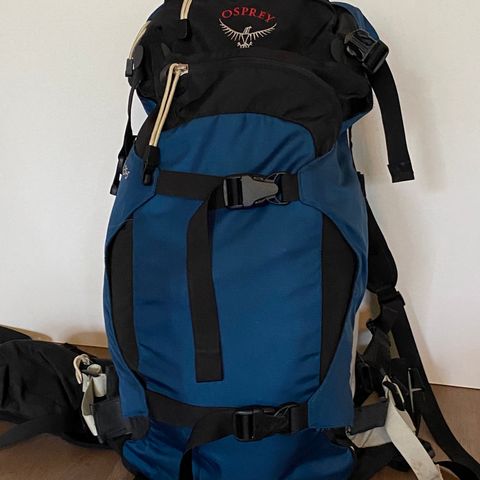 Osprey topptursekk ryggsekk  25L -30L   25+5L