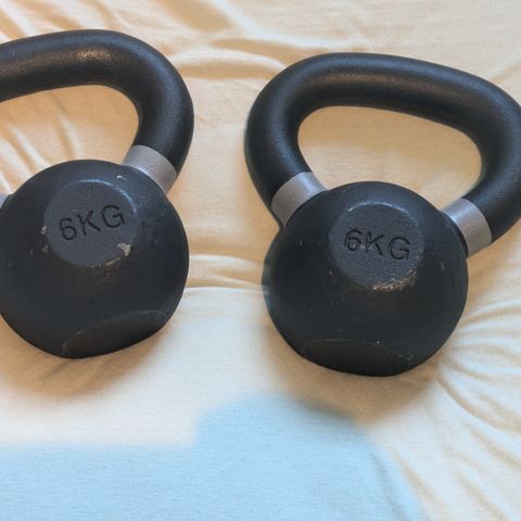 2 6kg kettlebell