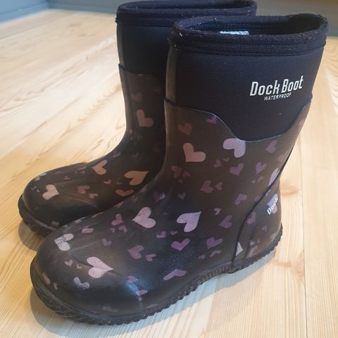 Dock Boots med hjerter str. 30