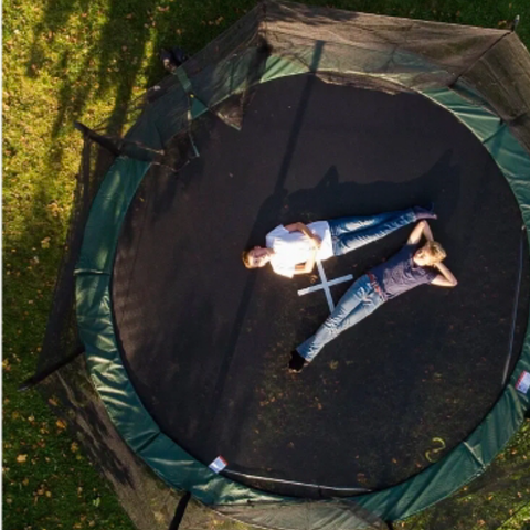 Lite brukt trampoline selges