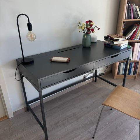 Skrivebord Alex ikea