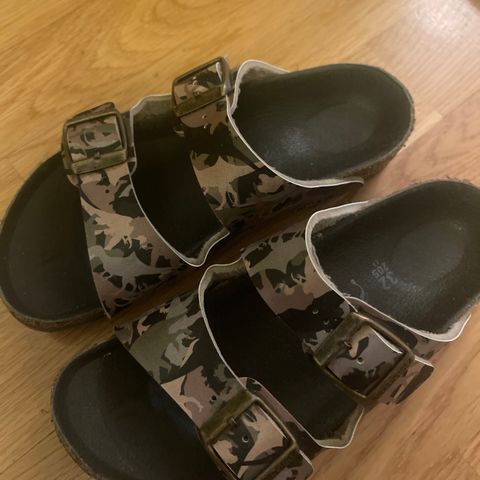 Birkenstock sandaler dinosaur 32