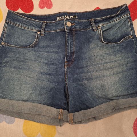 Jean Paul shorts i str XXL (Kun brukt en gang)