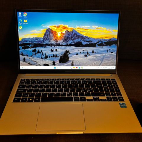 Laptop Samsung Galaxy Book 2