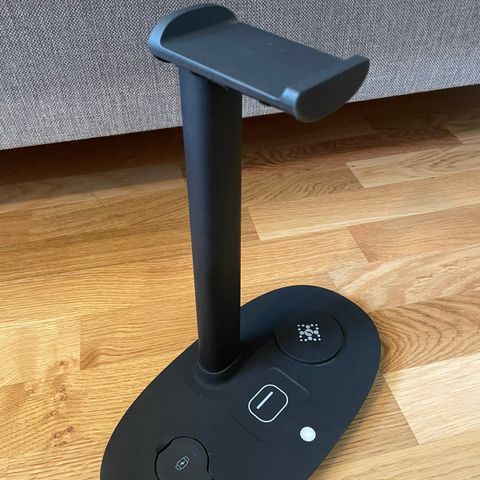 4in1 trådløs lader + headset stand