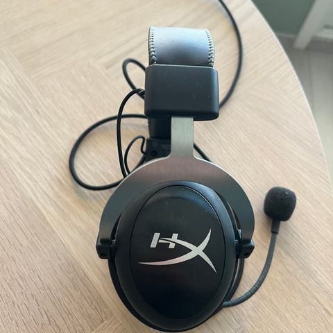 Hyper X Cloud 2 gaiming headset selges