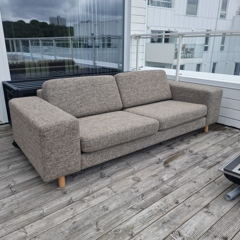 Kjekk og fint brukt sofa og lenestol av god kvalitet selges