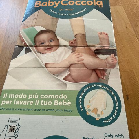 Baby coccola bathtub