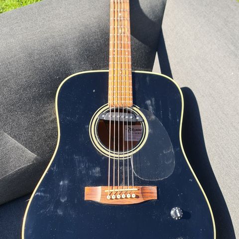 Takamine G321 Acoustic