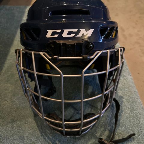 CCM FitLite 3DS Youth hockey hjelm SM-25 (7-11 år)