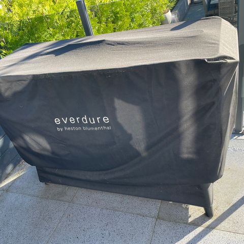 Everdure HBCE2B Hub Kullgrill (UBRUKT)