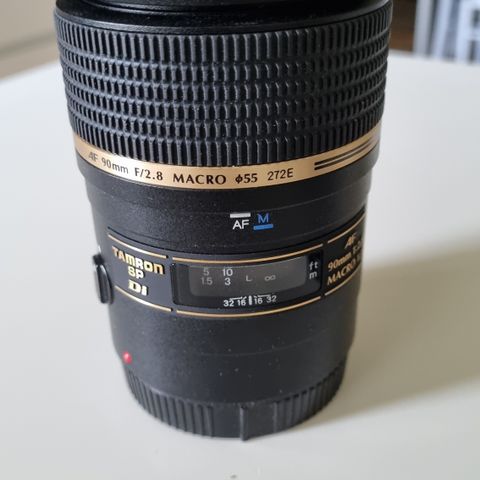 Tamron 90mm AF F/2.8 macro 1:1 for canon AF fatning