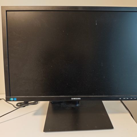 Computer screen