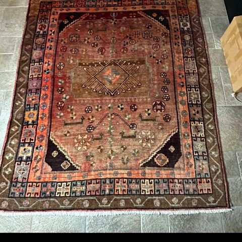 Vintage Persisk kelim teppe håndknittet 182  x 224 cm