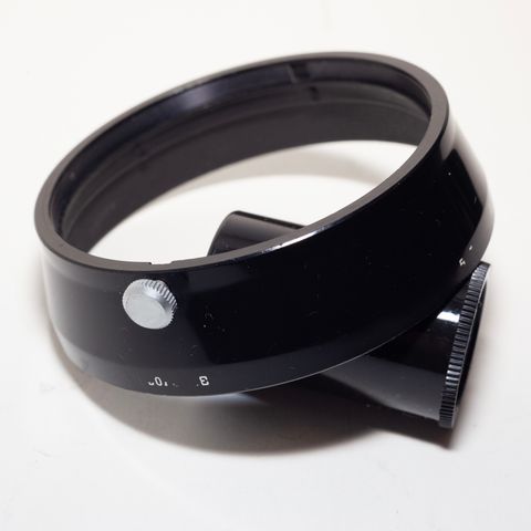 Lens hood for Vivitar Series 1 - clamp on - Kr 150,-