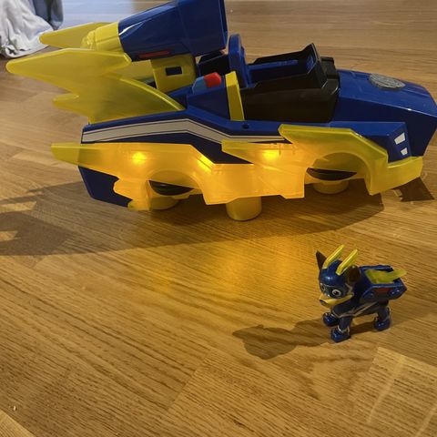 Paw Patrol Chase Deluxe Kjøretøy