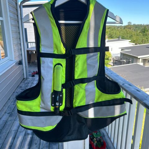 Helite Airbagvest m/defekt