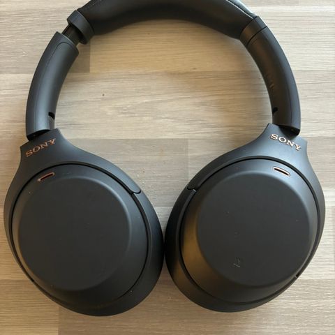 Sony WH-1000XM4