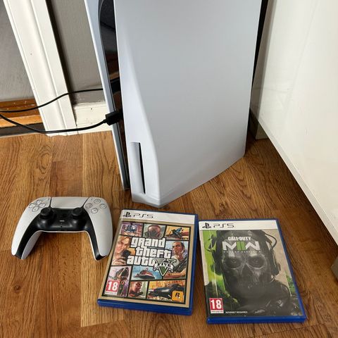 Playstation 5 (500gb) + 2 spill