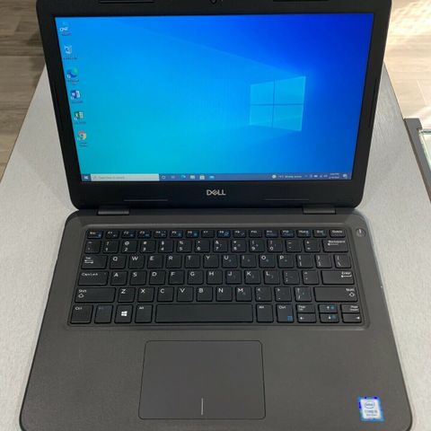 Dell Latitude 3310 13,3" Full HD TOUCH