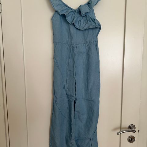 Jumpsuit i olastoff - str. 134